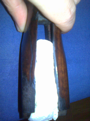 Primera lección; Limpiar la madera significa retirar barnices químicos y esmaltes de color para que su 150