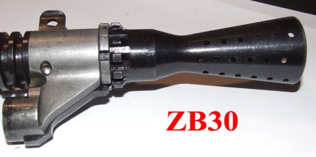 Hace unos días encontré por casualidad en una web extranjera un arma a la venta que hacía muchos años 92