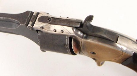 Hace unos días encontré por casualidad en una web extranjera un arma a la venta que hacía muchos años 170