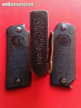 Hola compañeros.

He adquirido recientemente una pistola Ascaso, tiene buena conservación y todas sus 60