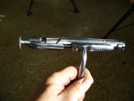 Buenas tardes a tod@s.
Me he comprado un mosin nagant, en concreto un M38, y he decidido modificarle el 102