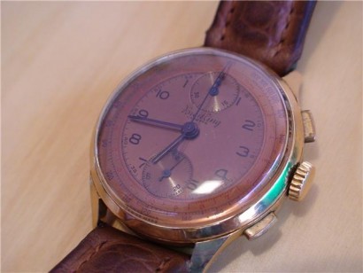 Os adjunto una foto del reloj que pretendo comprarme para reyes. Es algo así como un autoregalo :mrgreen: 00
