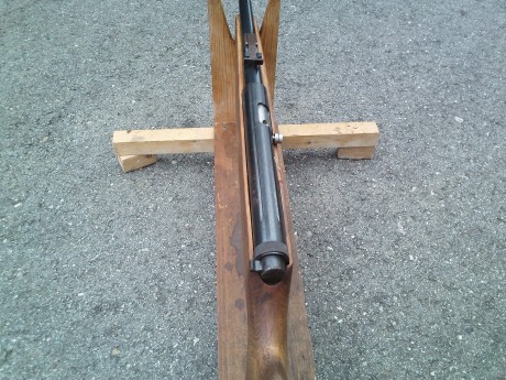 Me hé comprado esta carabina del 22 Lr made in Germany.Por un lado del cañon pone LAUFSTHAL 3  y en la 00