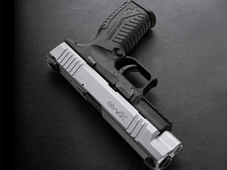 Empiezo a cambiar de opinión sobre hacerme con una 1911 inox para llevar frecuentemente en el curro, (hasta 90