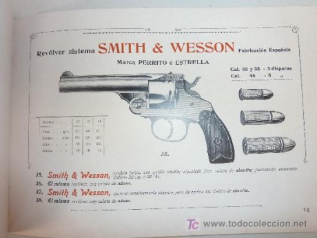 Me ofrecen este revolver en muy buen estado. Pero hay algo que me sorprende (maldita falta experiencia). 12