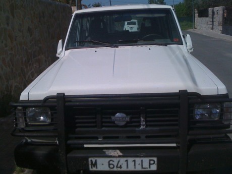 Vendo Nissan Patrol 6 cilindros, año 1991, 7 plazas, 
Ha sido utilizado para ir de caza y pesca.
Itv sin 01