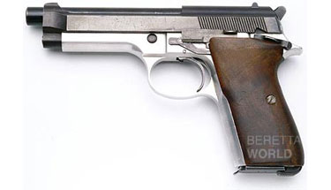 ¡Hola!

Ruego si alguien me puede decir si ambas son iguales y la denominación M92 corresponde a EEUU, 110
