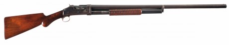 Me pregunto si en una lever action , al no ser esta semiautomatica puedes llevar sus 5 + 1 cartuchos en 90