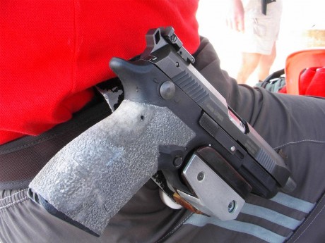 Una cosulta ¿que longitud maxima de cañon se puede usar para una pistola de produccion? y ¿tiene que ser 30