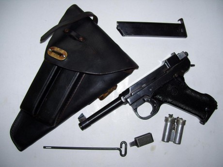 Hace unos días encontré por casualidad en una web extranjera un arma a la venta que hacía muchos años 20