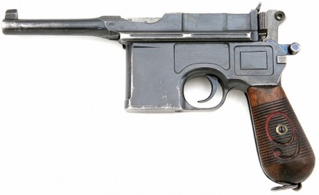 Hace unos días encontré por casualidad en una web extranjera un arma a la venta que hacía muchos años 151