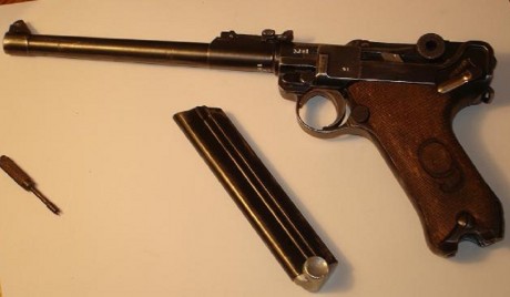 Hace unos días encontré por casualidad en una web extranjera un arma a la venta que hacía muchos años 80