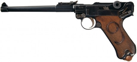 Hace unos días encontré por casualidad en una web extranjera un arma a la venta que hacía muchos años 90