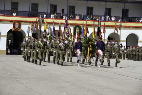  http://www.ejercito.mde.es/gl/agenda/2012/04/1543.html 

no digo na..........

y 131