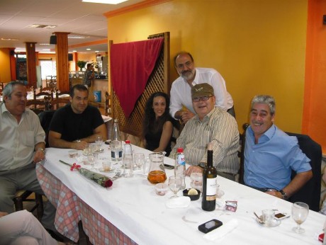  http://www.ejercito.mde.es/gl/agenda/2012/04/1543.html 

no digo na..........

y 161