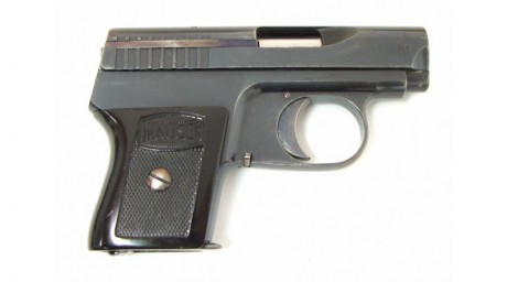 Hace unos días encontré por casualidad en una web extranjera un arma a la venta que hacía muchos años 90