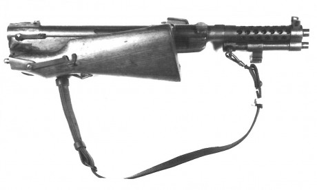 Hace unos días encontré por casualidad en una web extranjera un arma a la venta que hacía muchos años 131