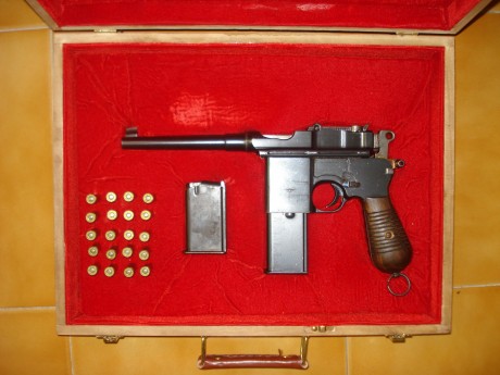 Hace unos días encontré por casualidad en una web extranjera un arma a la venta que hacía muchos años 111