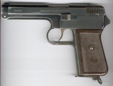 Hace unos días encontré por casualidad en una web extranjera un arma a la venta que hacía muchos años 80