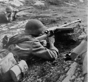 Hace unos días encontré por casualidad en una web extranjera un arma a la venta que hacía muchos años 71