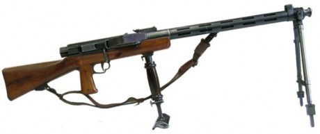 Hace unos días encontré por casualidad en una web extranjera un arma a la venta que hacía muchos años 70