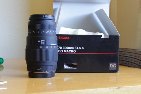 Usado una vez para probarlo. Vendo por no usar fotografía macro.

 Envío por correo certificado incluido 01