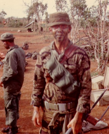 Hace unos días encontré por casualidad en una web extranjera un arma a la venta que hacía muchos años 30