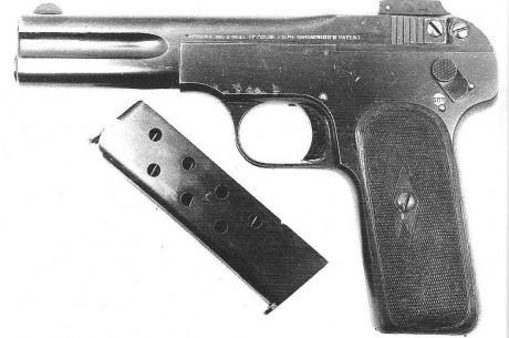 Hace unos días encontré por casualidad en una web extranjera un arma a la venta que hacía muchos años 100