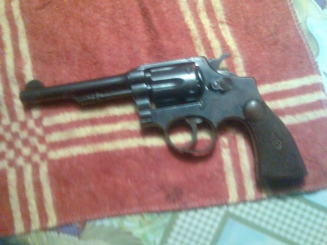 Hace unos días encontré por casualidad en una web extranjera un arma a la venta que hacía muchos años 131