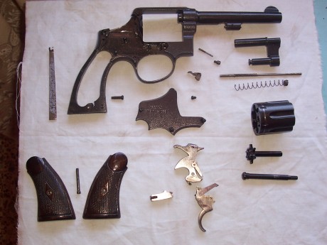 Hace unos días encontré por casualidad en una web extranjera un arma a la venta que hacía muchos años 41
