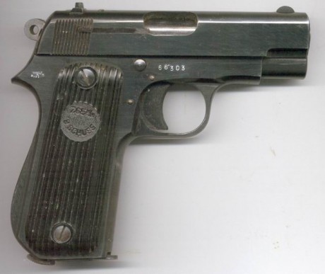 Hace unos días encontré por casualidad en una web extranjera un arma a la venta que hacía muchos años 20