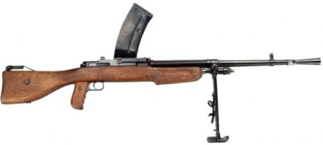 Hace unos días encontré por casualidad en una web extranjera un arma a la venta que hacía muchos años 40