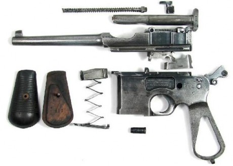 Hace unos días encontré por casualidad en una web extranjera un arma a la venta que hacía muchos años 10