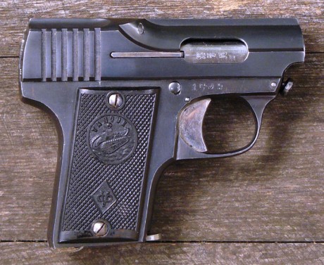 Hace unos días encontré por casualidad en una web extranjera un arma a la venta que hacía muchos años 22