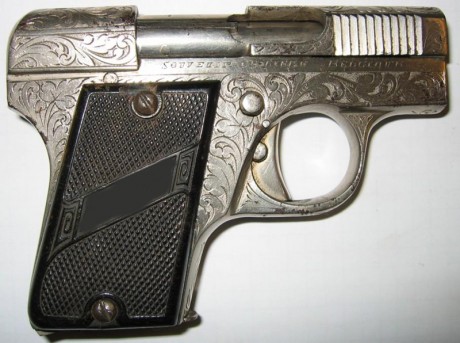 Hace unos días encontré por casualidad en una web extranjera un arma a la venta que hacía muchos años 101