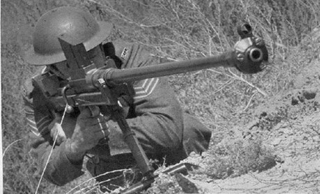 Hace unos días encontré por casualidad en una web extranjera un arma a la venta que hacía muchos años 50