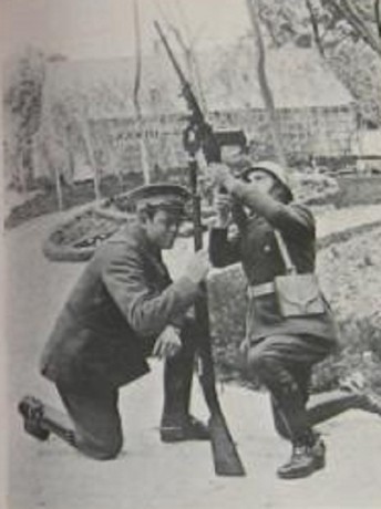 Hace unos días encontré por casualidad en una web extranjera un arma a la venta que hacía muchos años 171