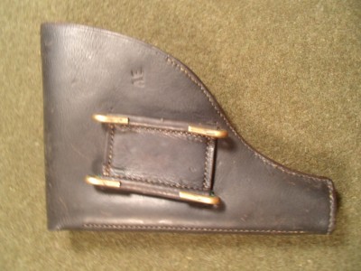 Hace unos días encontré por casualidad en una web extranjera un arma a la venta que hacía muchos años 51