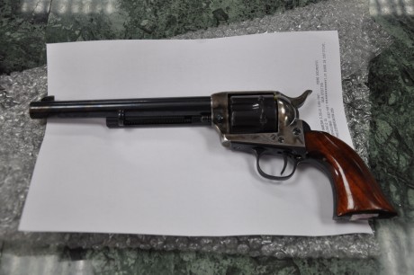 Me encantan los rifles de palanca. No sé si son potentes, ni si son precisos y lo que si sé es que no 150