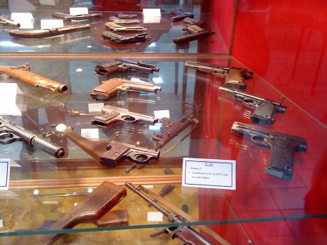 Hace unos días encontré por casualidad en una web extranjera un arma a la venta que hacía muchos años 91