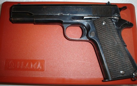 Hace unos días encontré por casualidad en una web extranjera un arma a la venta que hacía muchos años 00