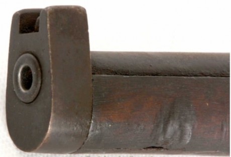 Hace unos días encontré por casualidad en una web extranjera un arma a la venta que hacía muchos años 131