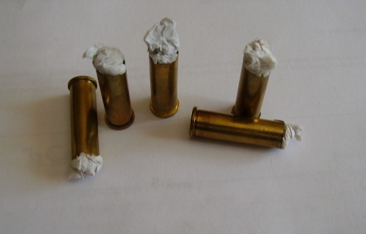 Hola, como hacia ya algún tiempo que no usaba este revólver, me lo llevé hoy al club junto con un Remington 111