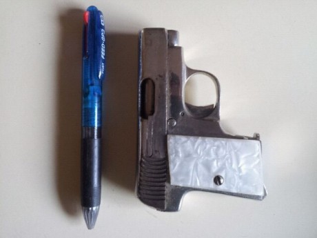 Hace unos días encontré por casualidad en una web extranjera un arma a la venta que hacía muchos años 70