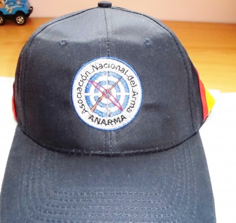 Ayer participé en el andaluz de IPSC.
Se me ocurrió ponerme la camiseta de Anarma, que lleva en la manga 62