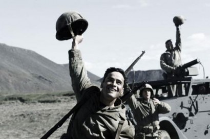 Compañeros,

En vista de las ganas de algunos (Elcafe, Wilcow, Vrakk, etc) por adivinar armas de películas 30