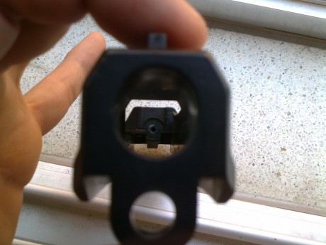 Poseo una replica de HK la USP compact, es una SP15 COMPACT, fabricada por IWG en calibre 9mm. Pknall...

Mi 31
