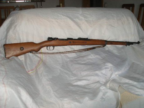 Holitas compañeros. Quisiera vender un Gewerh 98 7,92mm(Spandau 1917 ó 14, no lo recuerdo bien), en estado 81