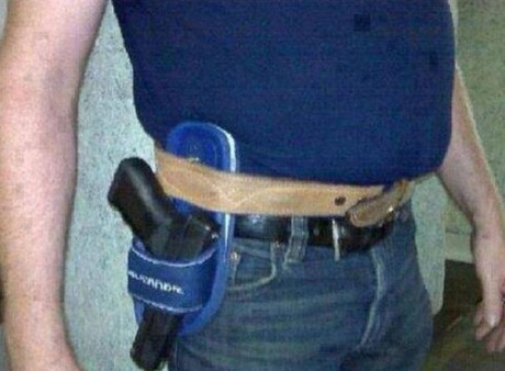 Por 5 euros tienes un par de fundas. 00
