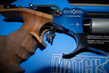 Hola a todos. El martes voy a estrenar una pistola Match Guns modelo MGH1 y me gustaría saber si alguien 40